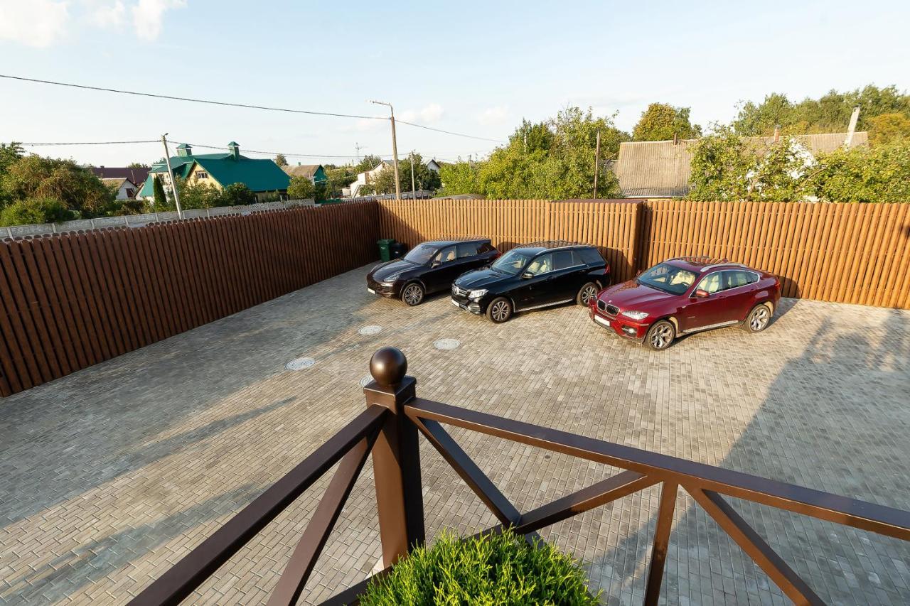 Villa Sarra Baranavičy Exteriér fotografie